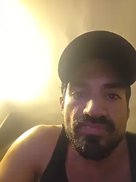 piggylatino online show from March 17, 2026, 10:02 pm