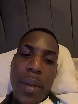 Snapshot of schlongsong chatting on April 8, 2026, 2:22 am schlongsong online show from April 8, 2026, 2:22 am