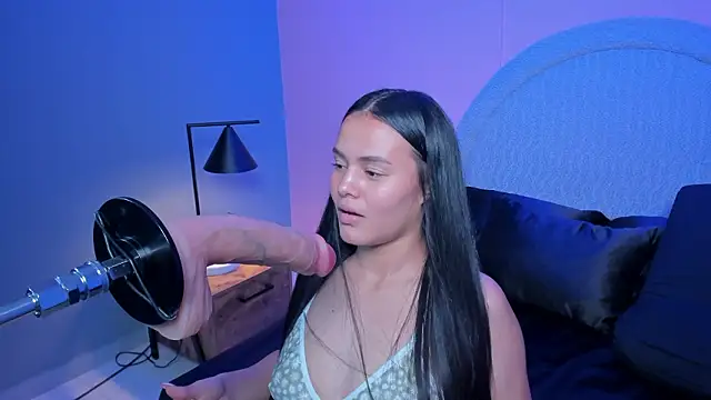 Sara rhoades online show from March 12, 2026, 7:42 pm