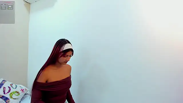 Snapshot of Maray_Lous chatting on March 11, 2026, 9:21 pm Maray Lous online show from March 11, 2026, 9:21 pm