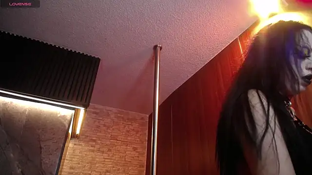 Belladonna trix online show from April 2, 2026, 7:00 pm