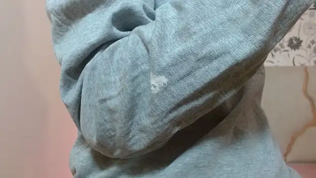 Snapshot of Joselyn_tay chatting on December 15, 2025, 11:58 am Joselyn tay online show from December 15, 2025, 11:58 am