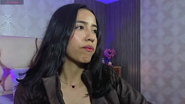 Joselyn tay online show from May 10, 2026, 3:33 am
