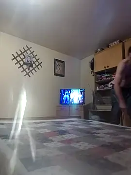 Snapshot of TwardyKierowca chatting on December 14, 2025, 11:31 pm TwardyKierowca online show from December 14, 2025, 11:31 pm