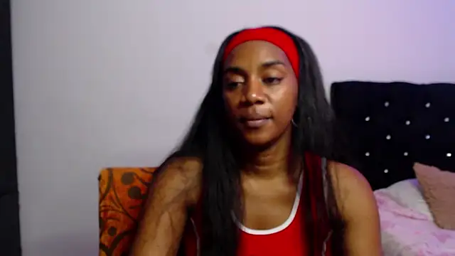 Snapshot of AishaOwens chatting on December 1, 2025, 8:03 pm AishaOwens online show from December 1, 2025, 8:03 pm