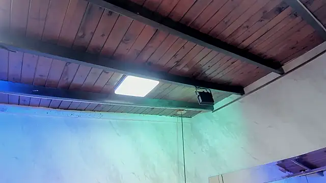 Snapshot of Caroline_palmerr chatting on February 1, 2026, 3:27 am Caroline palmerr online show from February 1, 2026, 3:27 am