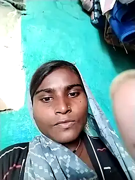 Big Lovexx online show from December 2, 2025, 9:03 am