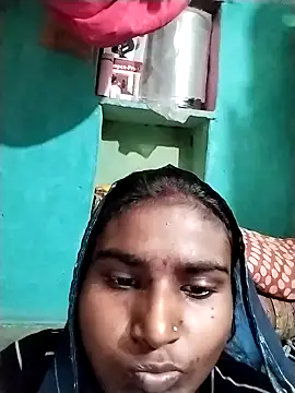 Snapshot of Big_Lovexx chatting on February 3, 2026, 6:40 am Big Lovexx online show from February 3, 2026, 6:40 am