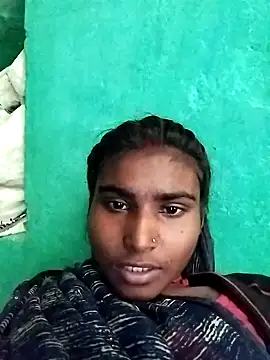 Snapshot of Big_Lovexx chatting on February 5, 2026, 5:34 am Big Lovexx online show from February 5, 2026, 5:34 am