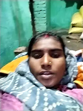 Snapshot of Big_Lovexx chatting on February 9, 2026, 3:49 pm Big Lovexx online show from February 9, 2026, 3:49 pm