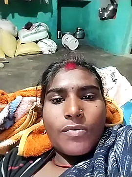 Snapshot of Big_Lovexx chatting on February 14, 2026, 9:55 pm Big Lovexx online show from February 14, 2026, 9:55 pm