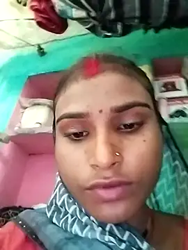 Snapshot of Big_Lovexx chatting on April 10, 2026, 9:25 am Big Lovexx online show from April 10, 2026, 9:25 am