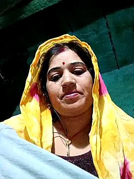 Hot kamla online show from December 13, 2025, 11:43 pm