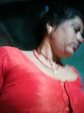 Snapshot of Hot_kamla chatting on July 3, 2026, 11:11 pm Hot kamla online show from July 3, 2026, 11:11 pm