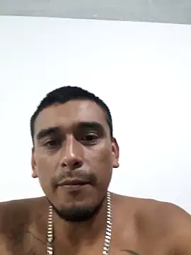 Snapshot of Solo_privado chatting on March 17, 2026, 11:19 pm Solo privado online show from March 17, 2026, 11:19 pm