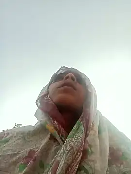 Snapshot of Neelurajpoot122 chatting on November 16, 2025, 8:31 am Neelurajpoot122 online show from November 16, 2025, 8:31 am