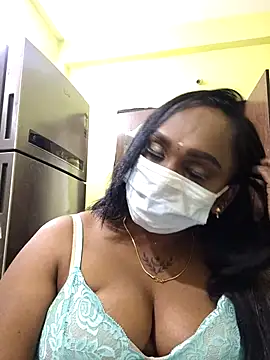 Dharshini98 online show from February 13, 2026, 4:58 pm