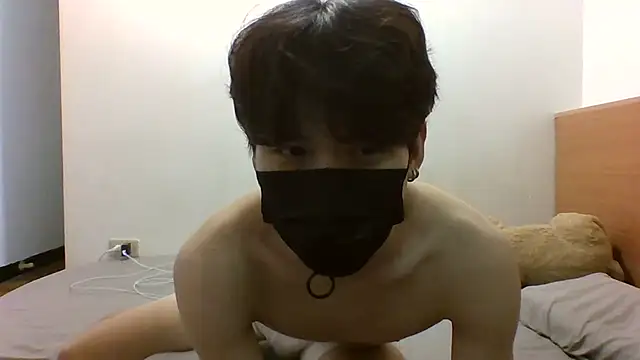 xunyuuu online show from July 19, 2026, 2:43 pm