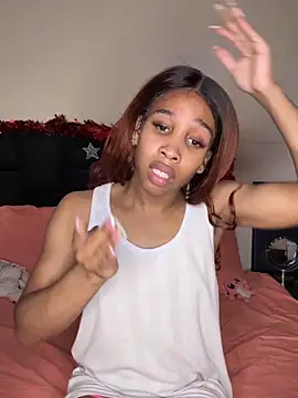 Weendolyn  online show from December 15, 2025, 11:31 pm