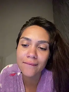 carolsapequinha online show from June 4, 2026, 7:36 am