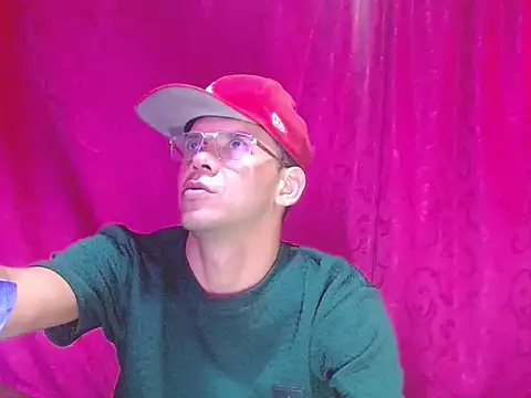 FANTASYBOYS11 online show from January 17, 2026, 4:06 am