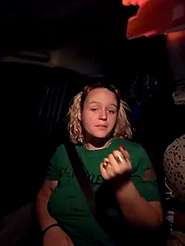 Snapshot of ladychat69 chatting on March 1, 2026, 6:43 pm ladychat69 online show from March 1, 2026, 6:43 pm