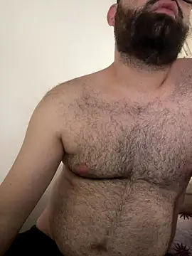 julianlondo111 online show from December 16, 2025, 8:58 pm