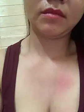 Snapshot of Diana-sexyy chatting on February 11, 2026, 2:05 am Diana-sexyy online show from February 11, 2026, 2:05 am