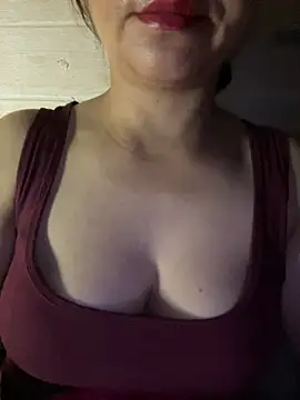 Diana-sexyy online show from July 9, 2026, 8:35 pm