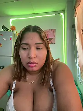 morena-2025 online show from June 25, 2026, 6:45 pm