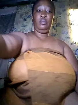 Snapshot of MissMoyo chatting on November 20, 2025, 11:21 am MissMoyo online show from November 20, 2025, 11:21 am