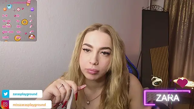 ZarasPlayground online show from April 2, 2026, 6:38 pm