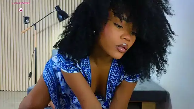 vanestraus online show from April 3, 2026, 11:47 pm