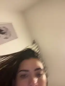 Snapshot of fer-nanda chatting on February 11, 2026, 4:28 am fer-nanda online show from February 11, 2026, 4:28 am