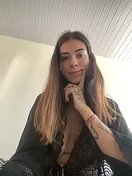 fer-nanda online show from April 24, 2026, 4:31 pm