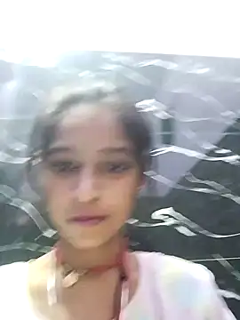 Snapshot of Mohni_hote chatting on November 18, 2025, 9:14 am Mohni hote online show from November 18, 2025, 9:14 am