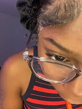 Snapshot of Mistresslucyxxx chatting on November 15, 2025, 10:37 pm Mistresslucyxxx online show from November 15, 2025, 10:37 pm