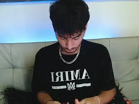 Brunicci online show from November 27, 2025, 8:38 am