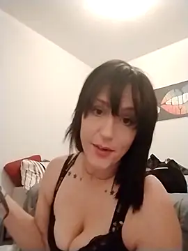 Snapshot of LaceyBlakeRoyaltyCakes chatting on November 24, 2025, 10:42 pm LaceyBlakeRoyaltyCakes online show from November 24, 2025, 10:42 pm