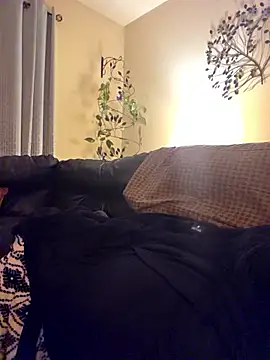 Snapshot of longsmooth4u chatting on November 27, 2025, 7:43 am longsmooth4u online show from November 27, 2025, 7:43 am