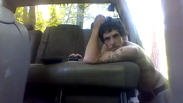 dickencidr online show from April 15, 2026, 7:58 pm