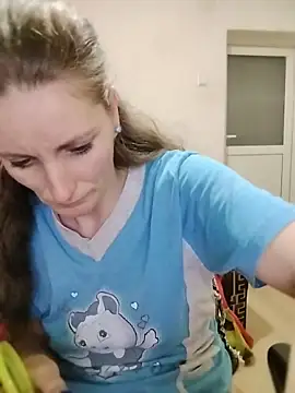 Snapshot of CrazyMaya39 chatting on April 12, 2026, 10:26 pm CrazyMaya39 online show from April 12, 2026, 10:26 pm