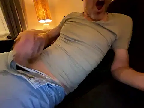 Brandonn1989amateur online show from January 10, 2026, 10:14 pm