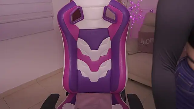 Enola Holmes  online show from January 15, 2026, 1:05 pm