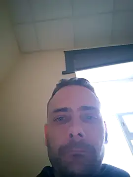 Gregorywhitelegs online show from March 11, 2026, 3:29 pm