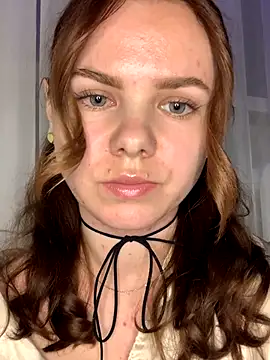 Snapshot of Alishiass399 chatting on November 15, 2025, 7:32 pm Alishiass399 online show from November 15, 2025, 7:32 pm