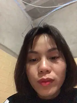 Snapshot of Trangbabylove chatting on January 16, 2026, 11:09 pm Trangbabylove online show from January 16, 2026, 11:09 pm