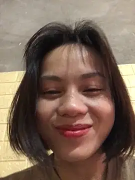 Snapshot of Trangbabylove chatting on February 5, 2026, 1:10 am Trangbabylove online show from February 5, 2026, 1:10 am