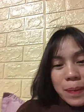 Snapshot of Trangbabylove chatting on February 5, 2026, 2:33 pm Trangbabylove online show from February 5, 2026, 2:33 pm