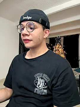 Snapshot of MarcoKostov chatting on November 20, 2025, 2:34 am MarcoKostov online show from November 20, 2025, 2:34 am